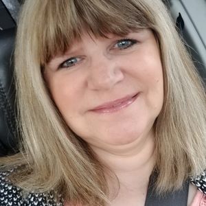 Meet your Posher, Beverly